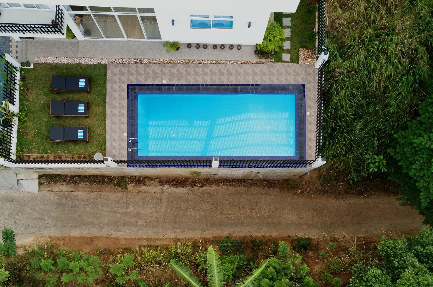 Hotel Aquahills Kandy Sri Lanka